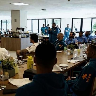Felipão ministra palestra para jogadores na Granja a convite de Ancelotti