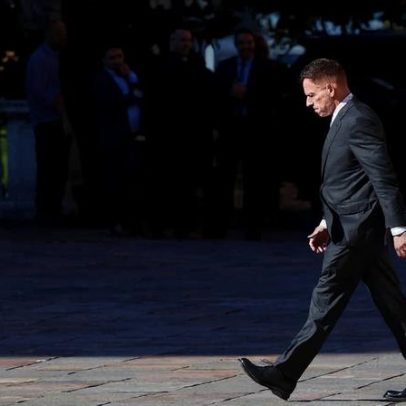 Peter Thiel se muda para a Argentina, vê o país como alternativa aos EUA