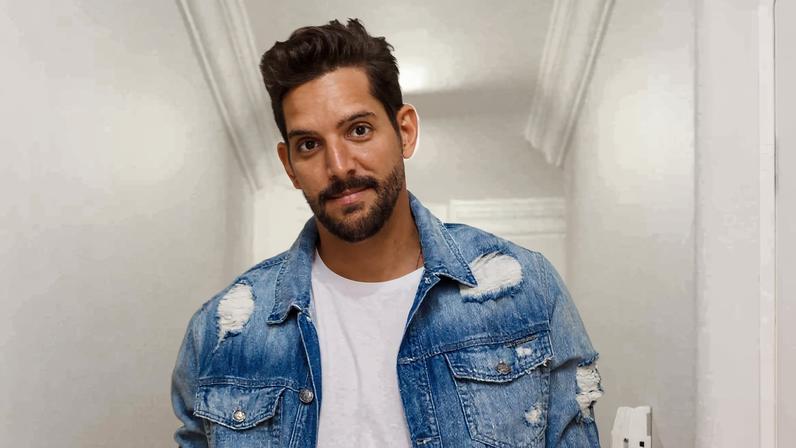 Felipe Pezzoni, cantor da Banda Eva