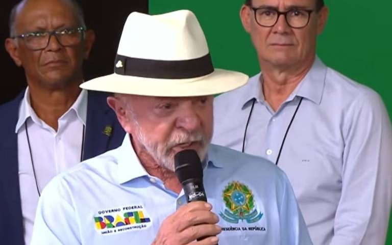 Lula discursa durante anúncio de investimentos da Petrobras em Sergipe