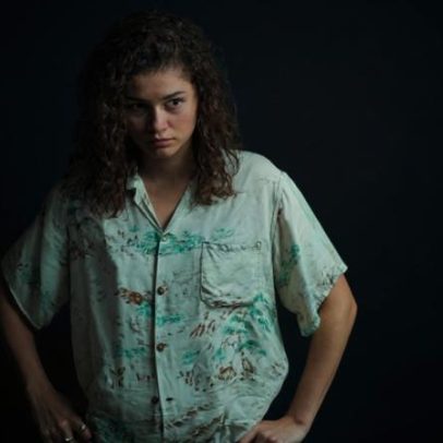 Zendaya usa anéis feitos pela mãe na série Euphoria