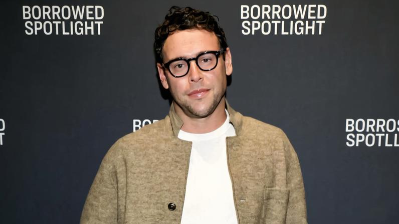 Scooter Braun diz não entender por que virou alvo de Taylor Swift