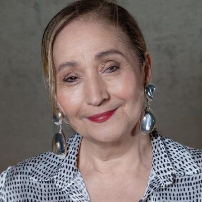 Sonia Abrão anuncia revezamento de fofoqueiros para aumentar audiência da RedeTV