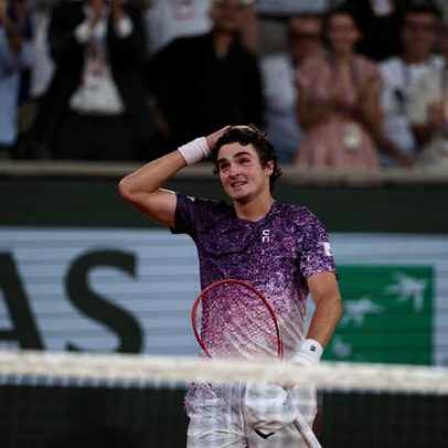 João Fonseca, adversário de Djokovic, impulsiona o tênis entre jovens no Brasil