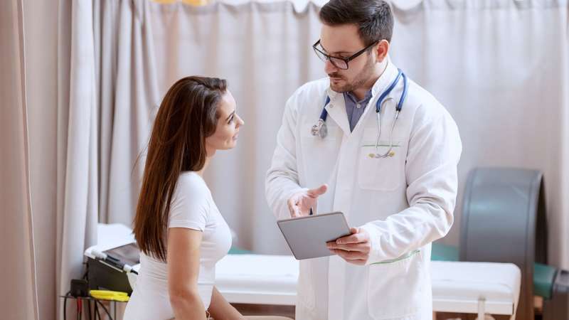 Vai operar? Descubra por que o uso de canetas emagrecedoras antes de uma cirurgia pode causar riscos graves e veja a orientação médica