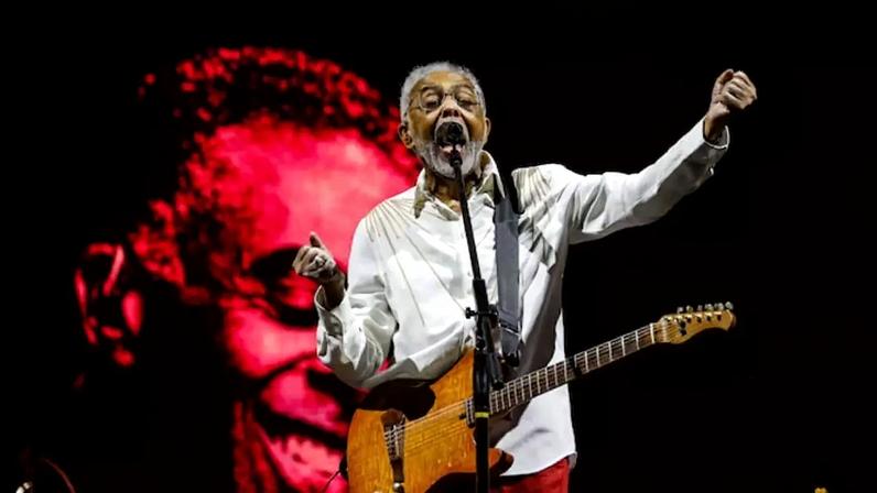 O cantor Gilberto Gil se apresenta no Allianz Parque, em São Paulo, o show da turnê 'Tempo Rei'