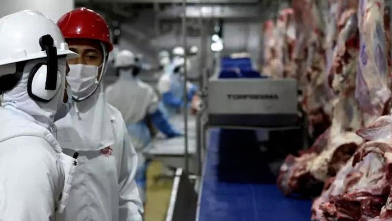 Setor já operava 'sinal de alerta' da China sobre cota de importação de carne bovina