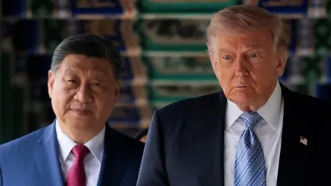 Trump diz que não fez compromisso com Xi sobre Taiwan