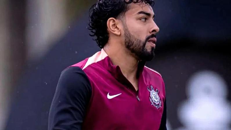 Matheus Bidu sofreu uma forte pancada durante jogo contra o Botafogo –