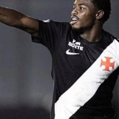 Andrés Gómez celebra vitória do Vasco e convocação para a Copa do Mundo