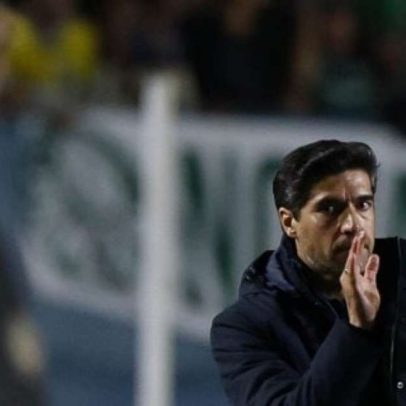 Abel Ferreira pede desculpa por gesto na Libertadores e valoriza reservas
