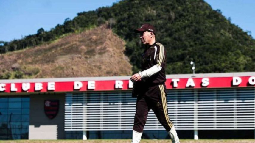 Leonardo Jardim relaciona 23 jogadores para confronto contra o Medellín –