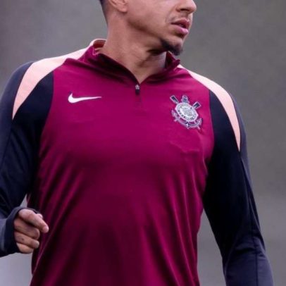 Lingard vira desfalque de última hora no Corinthians