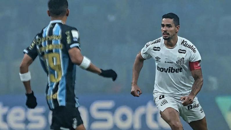 Veríssimo foi o capitão do time na ausência de Neymar