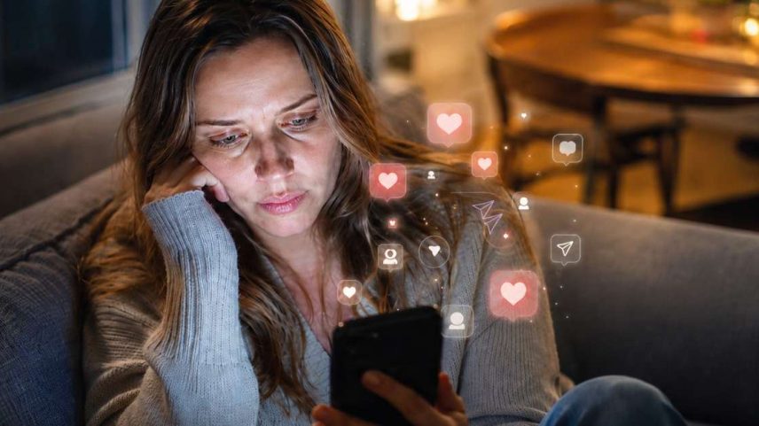 Redes sociais e solidão
