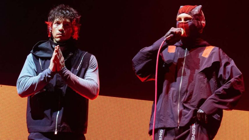 Josh Dun e Tyler Joseph em show do Twenty One Pilots
