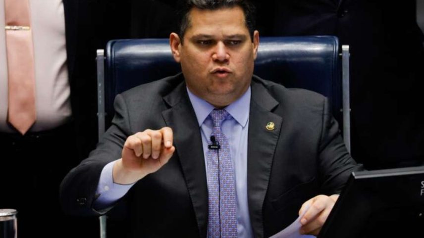 A derrota da indicação de Jorge Messias para o STF foi creditada a Davi Alcolumbre pelos governistas