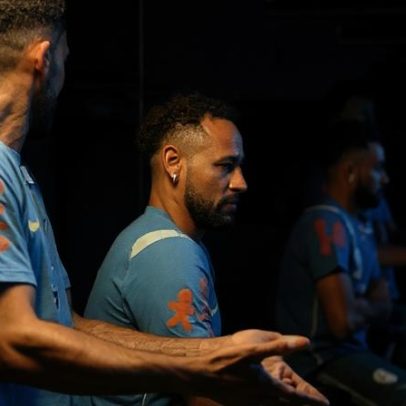 Neymar fica fora da estreia da Copa por lesão muscular na panturrilha direita