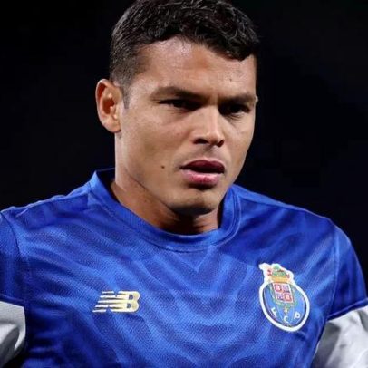 Porto anuncia despedida de jogador brasileiro; portas permanecem abertas