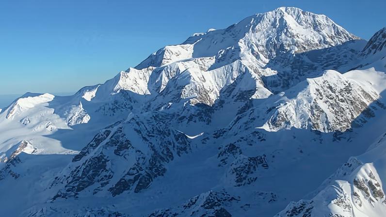 Três alpinistas morrem e um é resgatado após queda no Denali, Alasca
