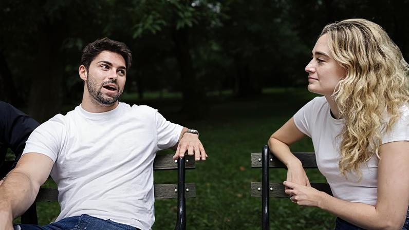 Homens e mulheres em atrito na Crise Global do Namoro - episódio 2
