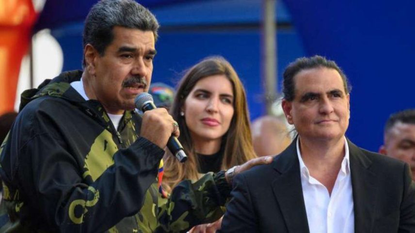 Nicolás Maduro com Alex Saab e sua esposa, Camilla Fabri