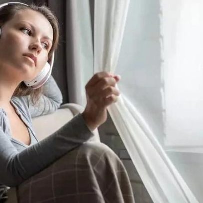 Estudo sugere que fãs de músicas tristes podem ser mais inteligentes