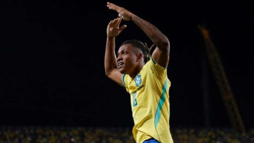 Danilo realiza sonho de defender o Brasil em uma Copa do Mundo –