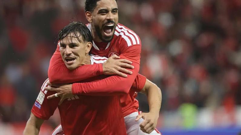 Internacional derrota o Fluminense e volta a vencer no Beira-Rio