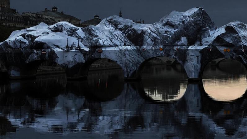 A obra "A Caverna da Pont Neuf", concebida pelo artista urbano francês JR, que homenageia Christo e Jeanne-Claude. Paris, 21 de maio de 2026.