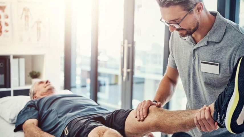Confira exercícios de baixo impacto para fazer em casa