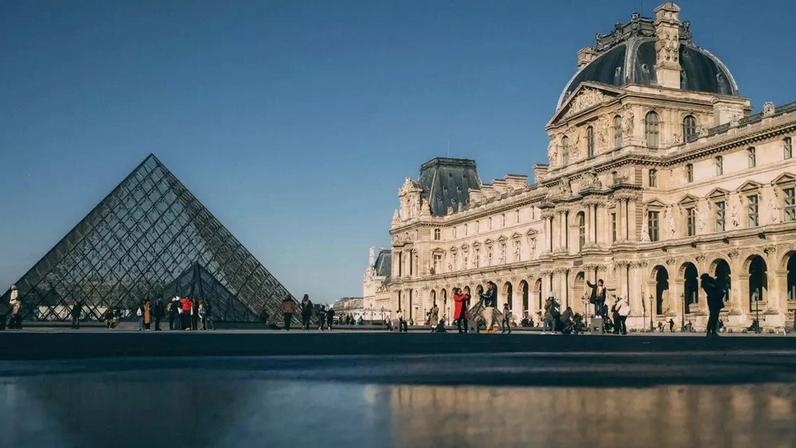 Roubo milionário ao Museu do Louvre vai virar filme e série documental (Mika Volkmann Getty Images)