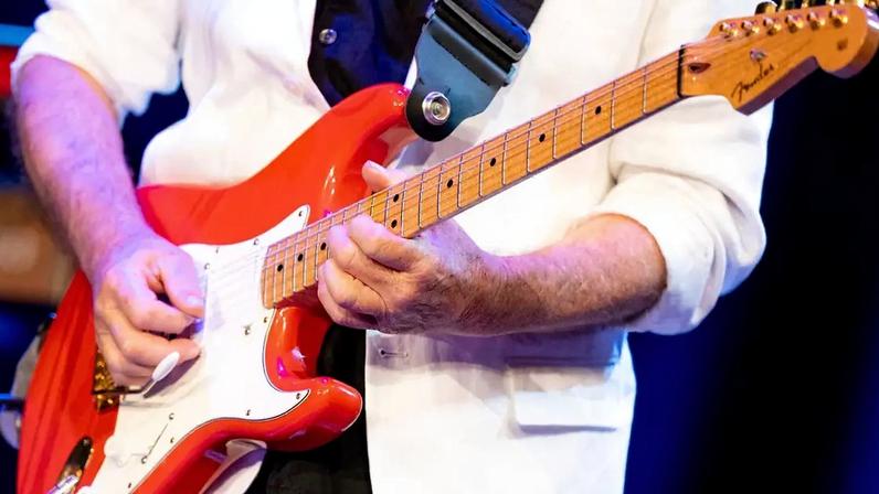 Guitarra Fender Stratocaster