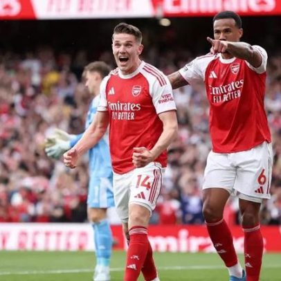 Arsenal desencanta e vence Fulham