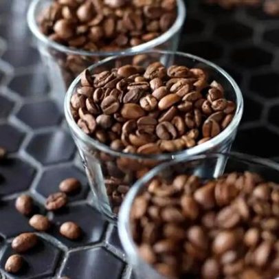 Café: como a cafeína afeta o corpo e quando o consumo vira problema