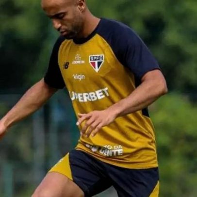 São Paulo realiza treino com Lucas liberado e Marcos Antônio em campo