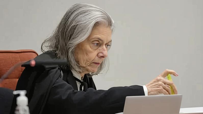 As mudanças na Lei da Ficha Limpa podem impactar diretamente as eleições de 2026 e até abrir caminho para o retorno eleitoral de políticos condenados - (crédito: Ed Alves CB/DA Press)
