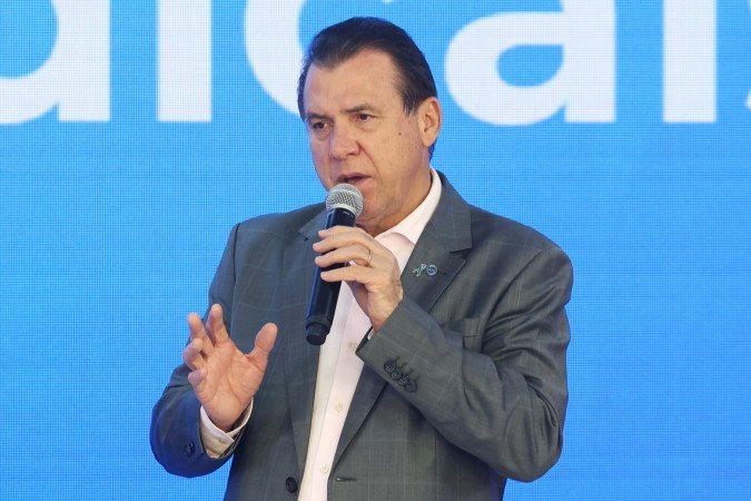 Segundo o ministro, jornadas extensas estão associadas ao aumento de doenças ocupacionais, especialmente mentais, além de maior incidência de faltas e acidentes - (crédito: Valter Campanato/Agência Brasil )