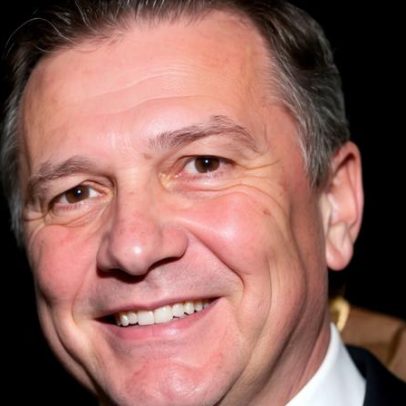 Fux vota pela manutenção da prisão de pai e primo de Daniel Vorcaro