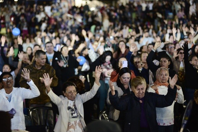 Pentecostes reúne multidão no Taguaparque; confira a programação