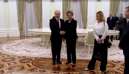 O presidente russo, Vladimir Putin, se reúne com Dilma Rousseff, atual presidente do NBD (Novo Banco de Desenvolvimento) dos Brics