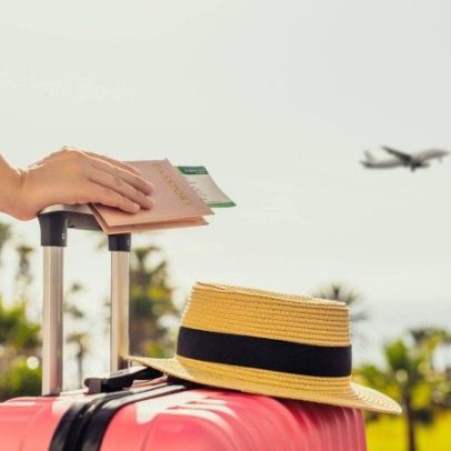 Crise de combustível da aviação pode impactar férias de verão na Europa