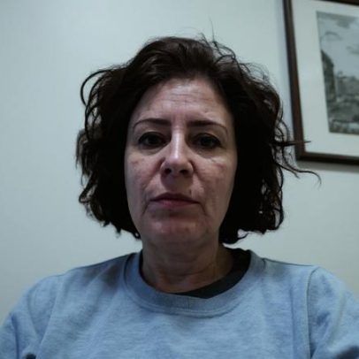 Justiça de SP penhora imóvel de Carla Zambelli por dívida com fotógrafo