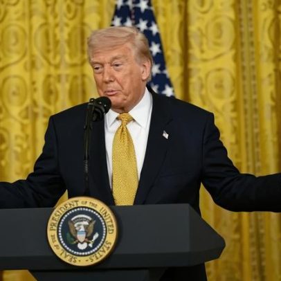 Trump afirma que EUA demorariam duas semanas para atacar alvos no Irã