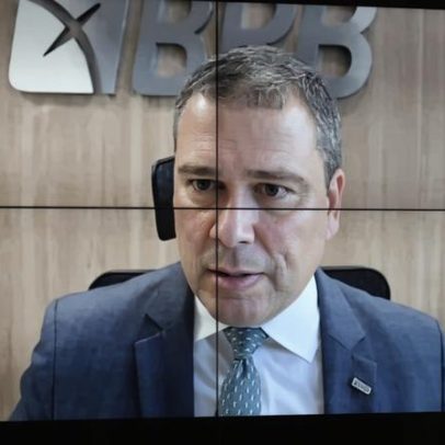 PHC questiona Vorcaro sobre necessidade de caixa