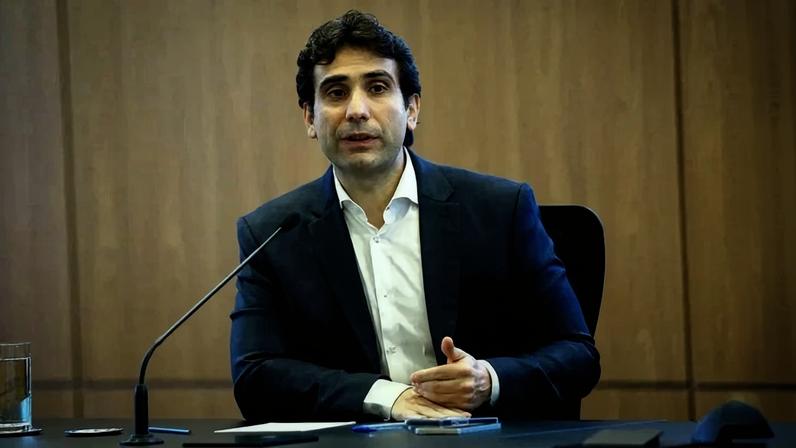 Galípolo é contra a adoção de medidas para ressarcir fundos de previdência que aplicaram quase R$ 2 bilhões em papéis podres do Master - (crédito: Raphael Ribeiro/BC)