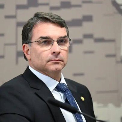 Flávio Bolsonaro descarta Ciro Nogueira como vice após operação da PF