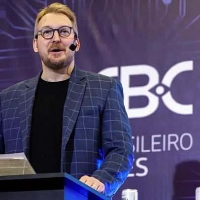 André Heller impulsiona formação esportiva com voz de impacto