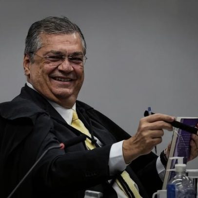 Dino afirma na PUC que STF não é inimigo da nação