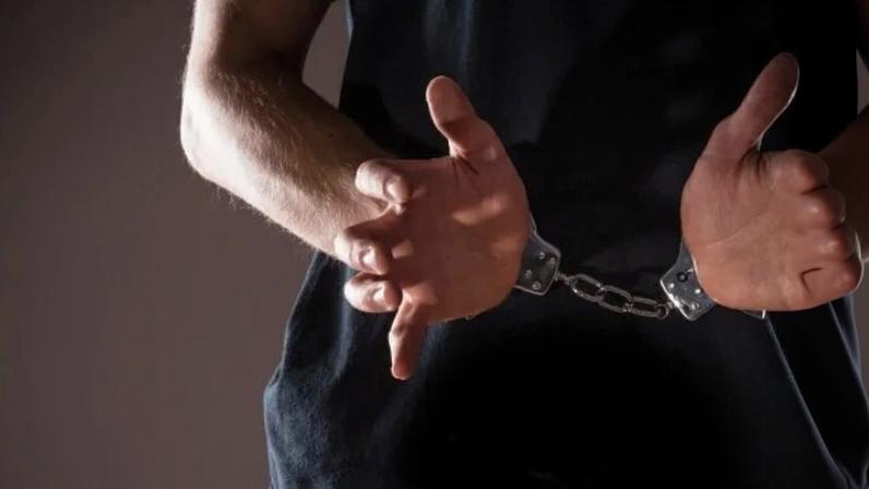 PCDF prende jovem de 18 anos com oito recorrências de violência doméstica em Ceilândia - (crédito: Divulgação / PCDF)